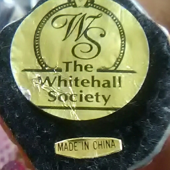 Bluejay with berries spring bisque figurine - Picture 6 of 6